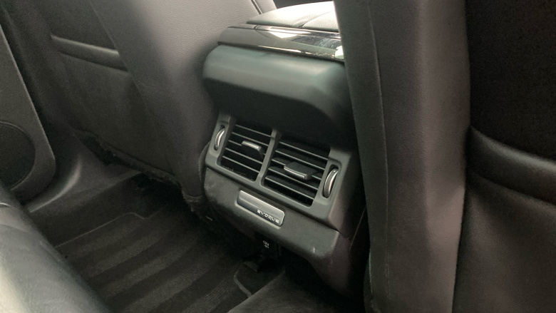 Land Rover Range Rover Evoque 2.0 D180 R-Dynamic SE 5dr Auto Diesel Hatchback